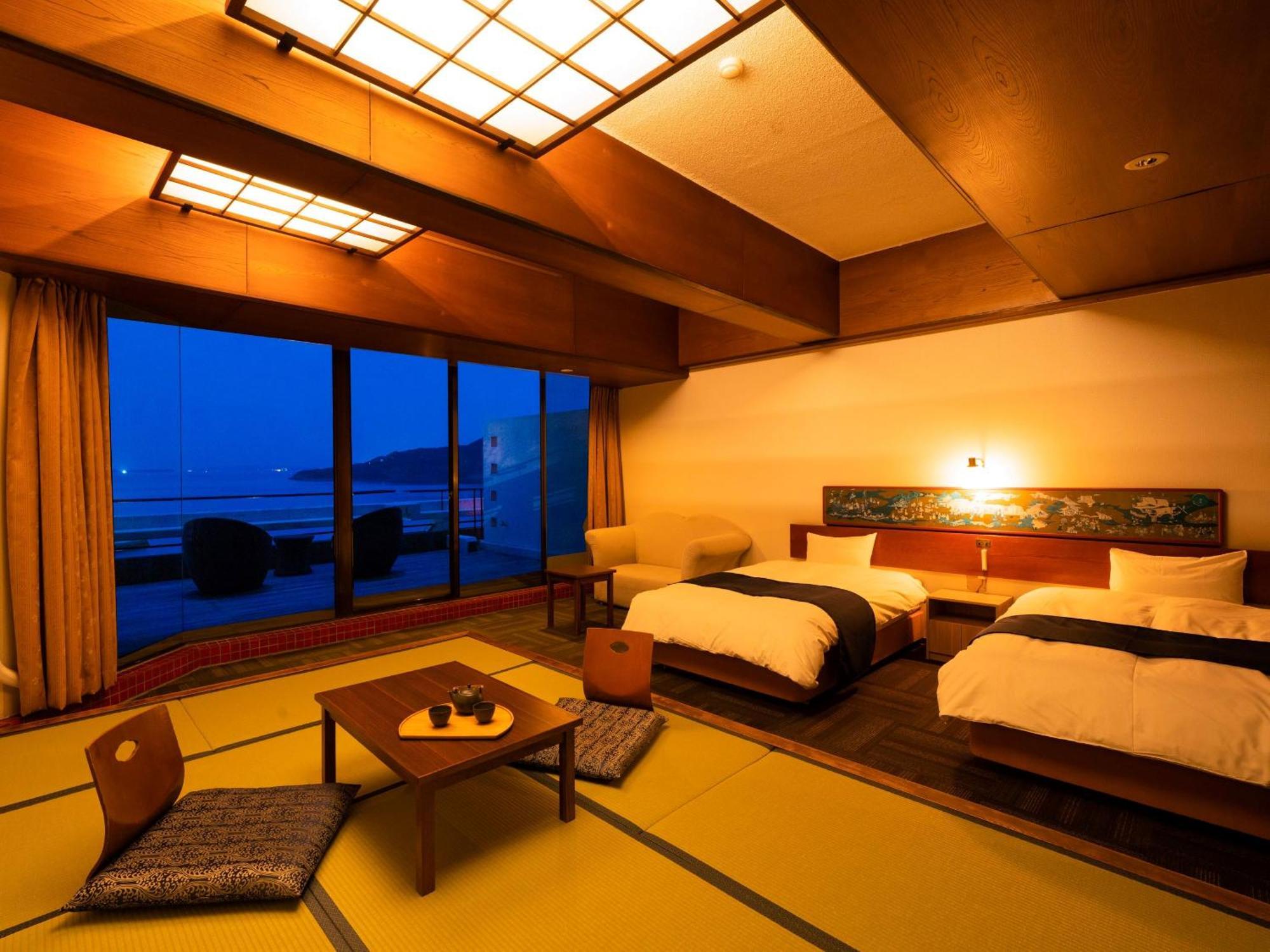 Ooedo Onsen Monogatari Hotel Ranpu Hirado Buitenkant foto